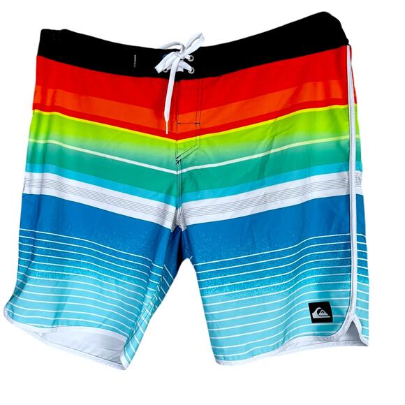 Men's Quicksilver Multi-Colored Striped Board Swim Surf Shorts - 42 Waist - Picture 1 of 7